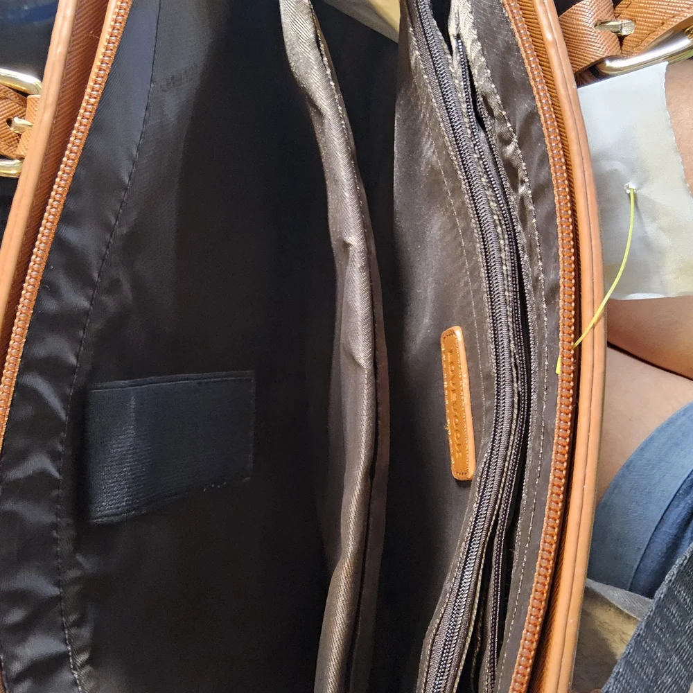 NWOT Brown Laptop Bag with Adjustable and Detachable Strap